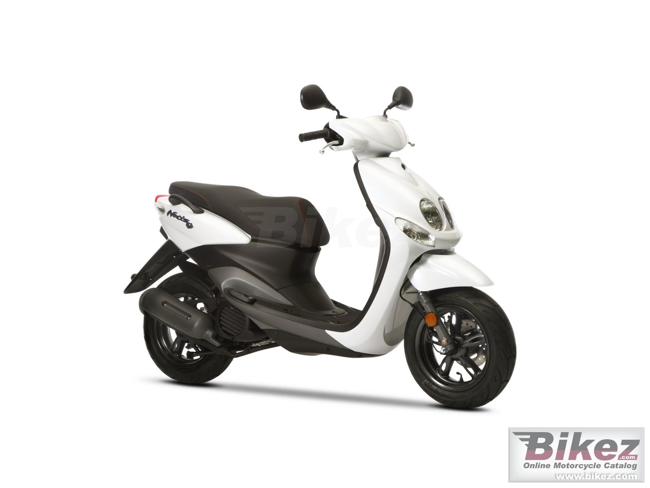 Thumbnail for Yamaha Neos 4T 2013