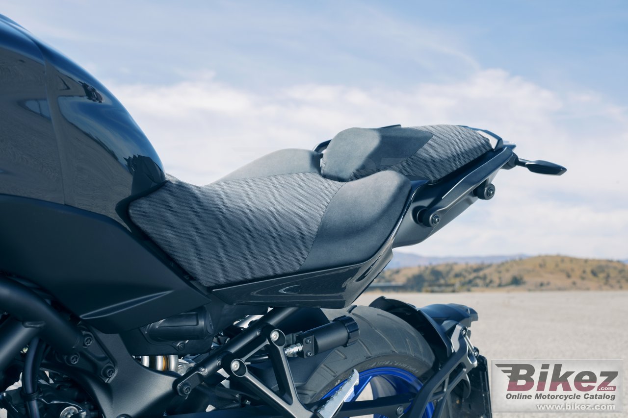 Thumbnail for Yamaha Niken 2019