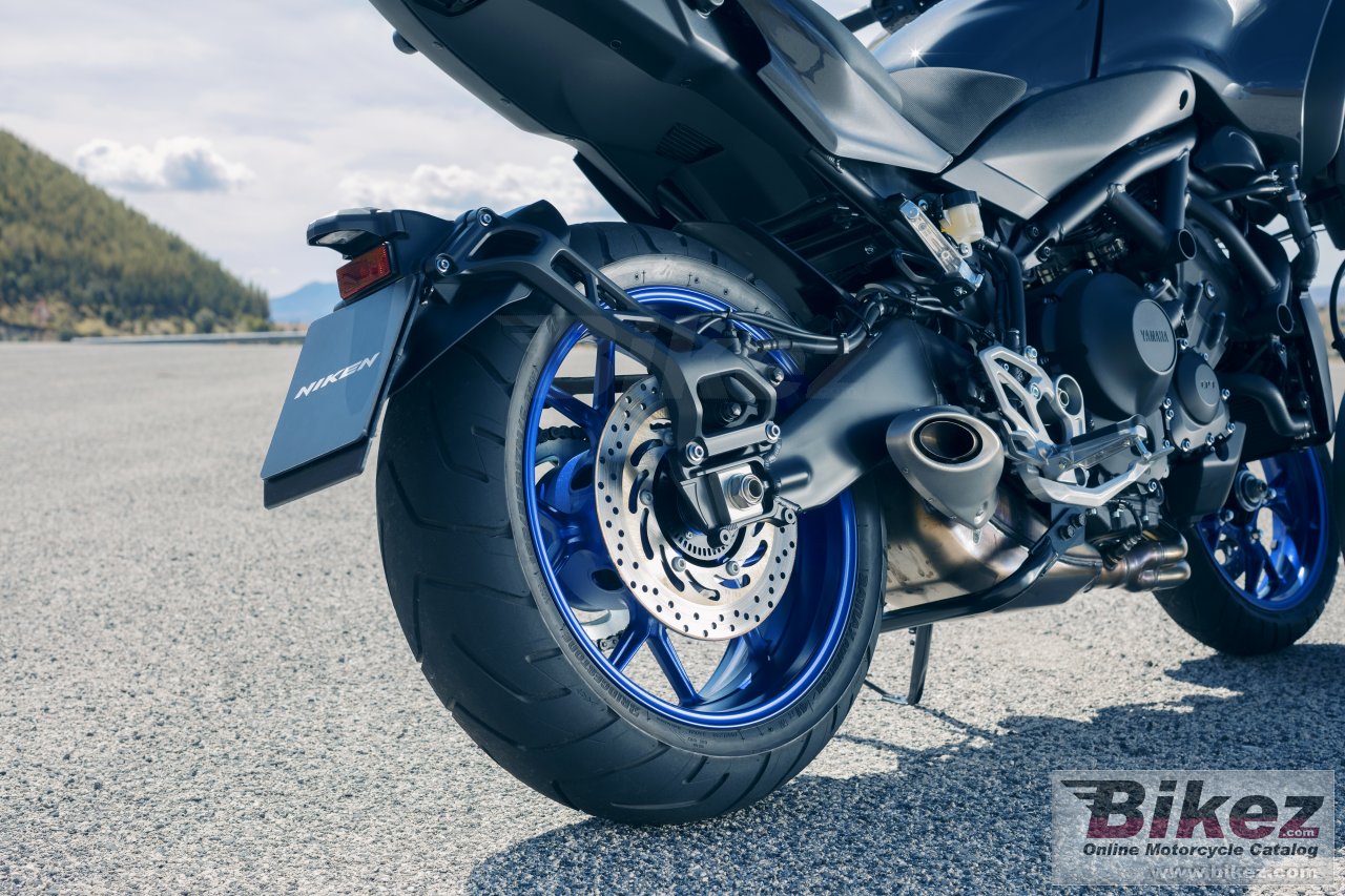 Thumbnail for Yamaha Niken 2019