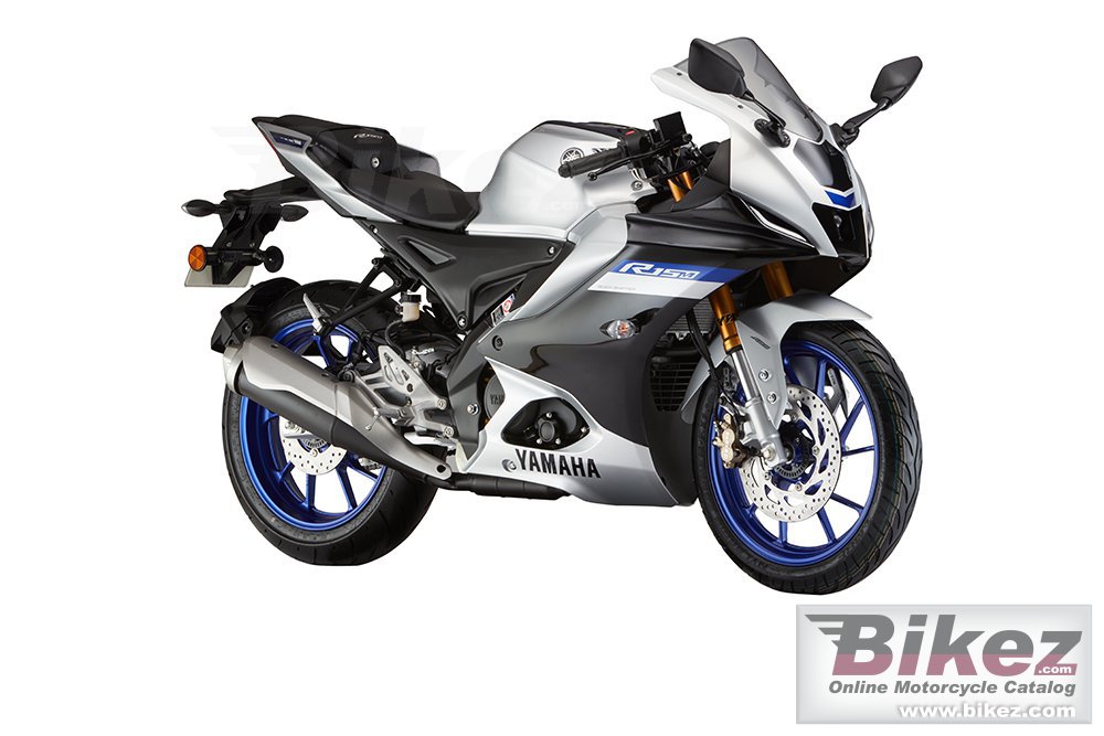 Yamaha R15M
