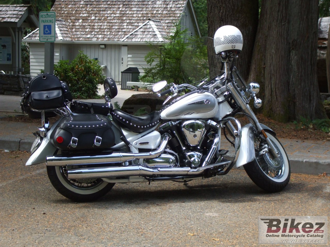 Thumbnail for Yamaha Road Star Midnight Silverado 1700 2004