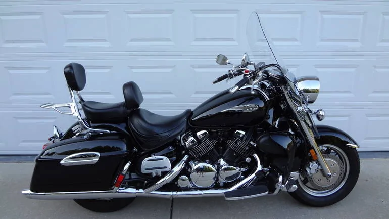Thumbnail for Yamaha Royal Star Tour Deluxe 2006