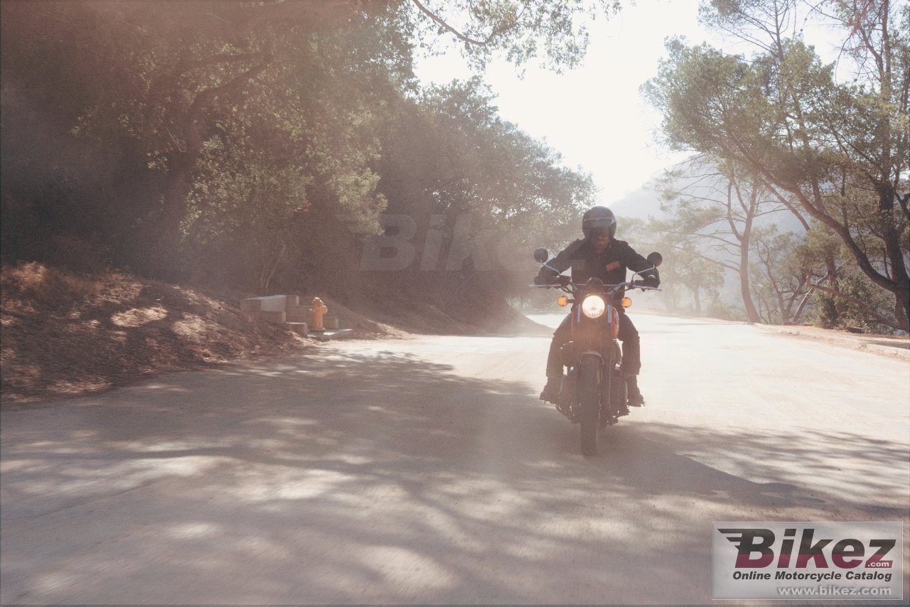 Thumbnail for Yamaha SCR 950 2017