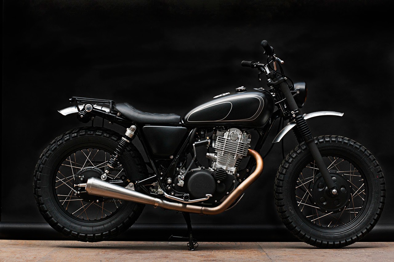 Thumbnail for Yamaha SR400 2019