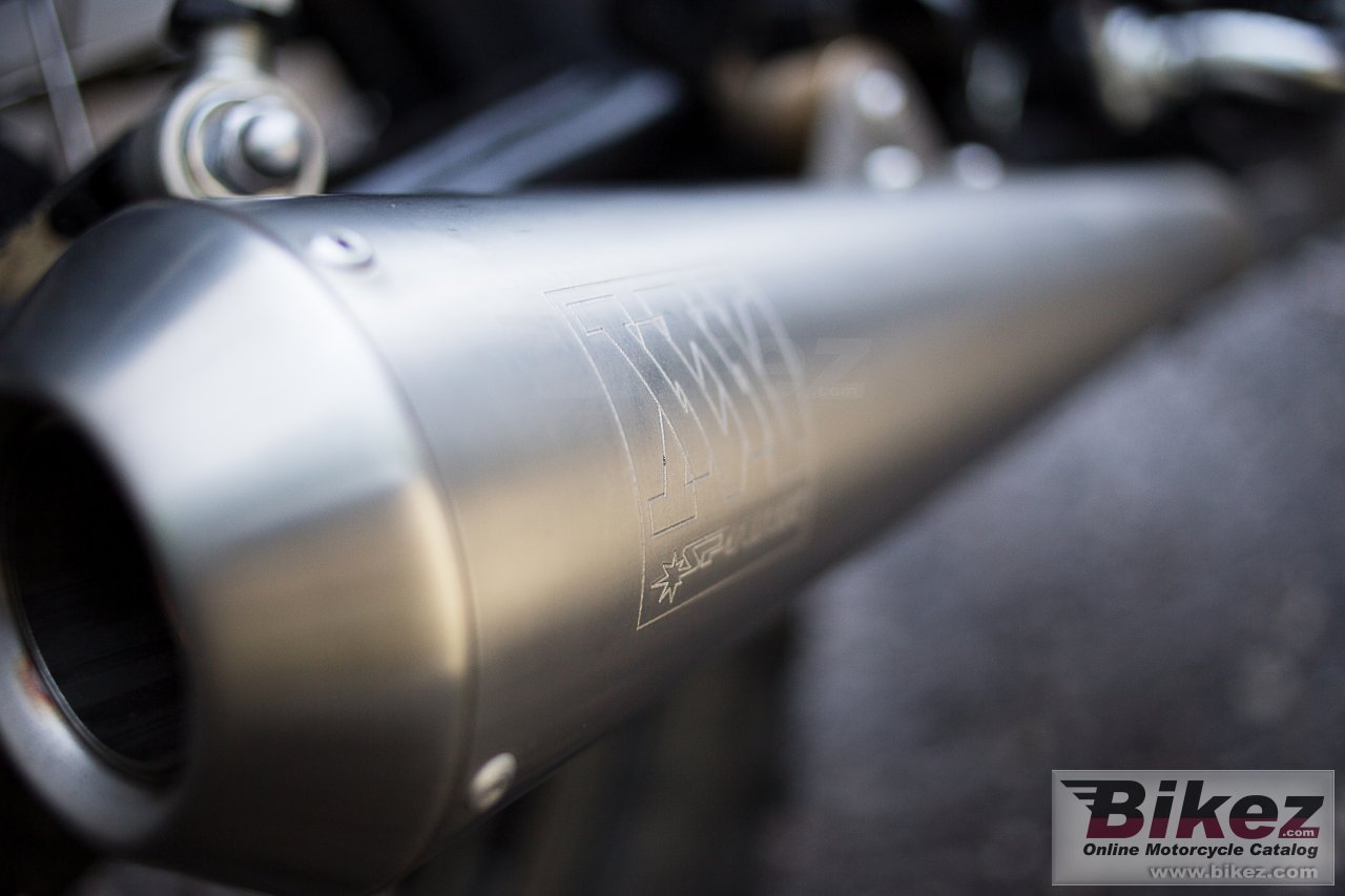 Thumbnail for Yamaha SR400 Gibbonslap 2015
