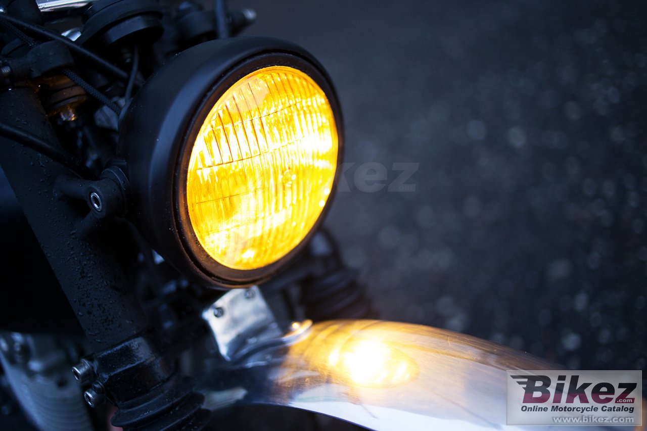 Thumbnail for Yamaha SR400 Gibbonslap 2015