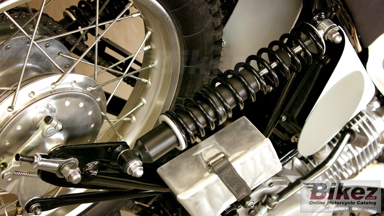 Thumbnail for Yamaha SR400 Homage by Benders 2015