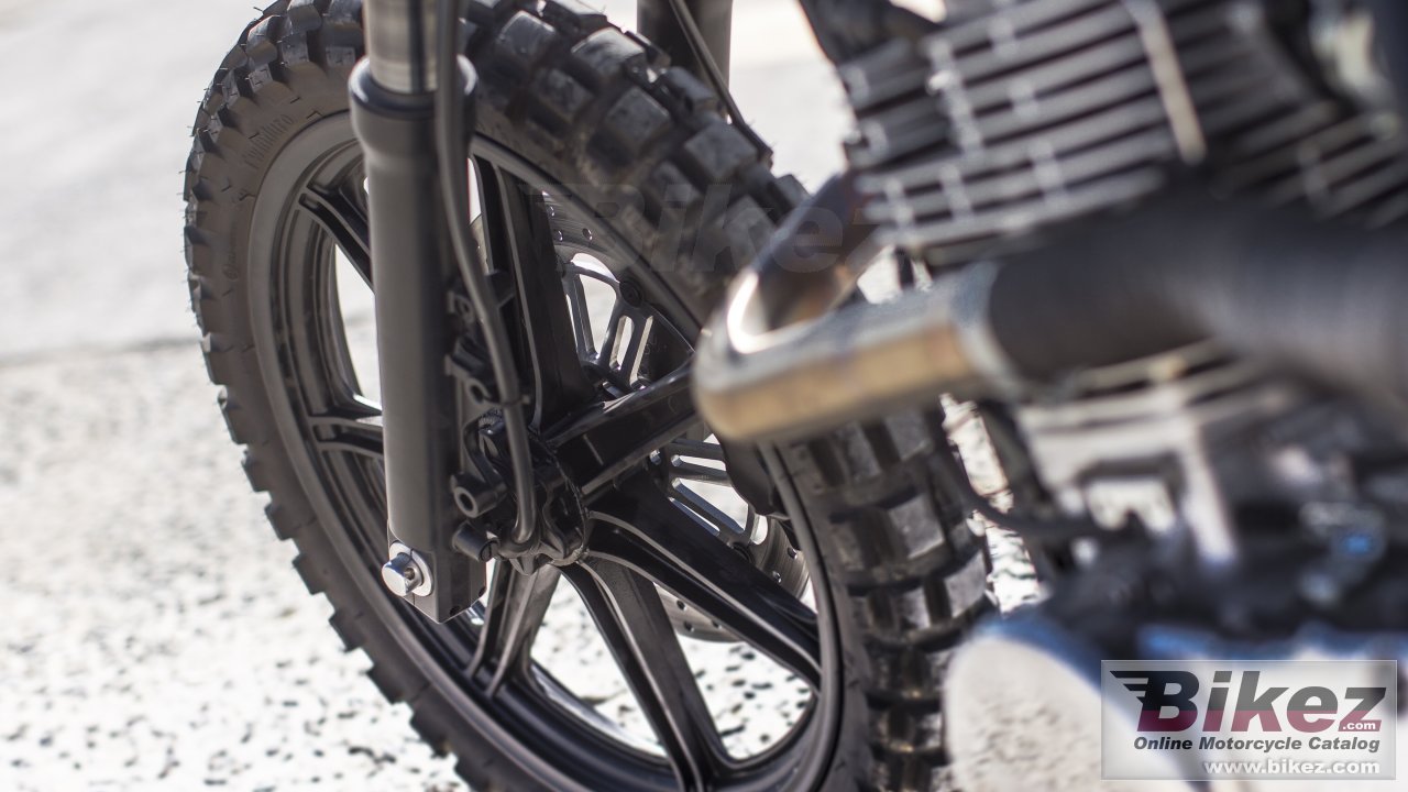 Thumbnail for Yamaha SR400 Lightening by Deus 2015