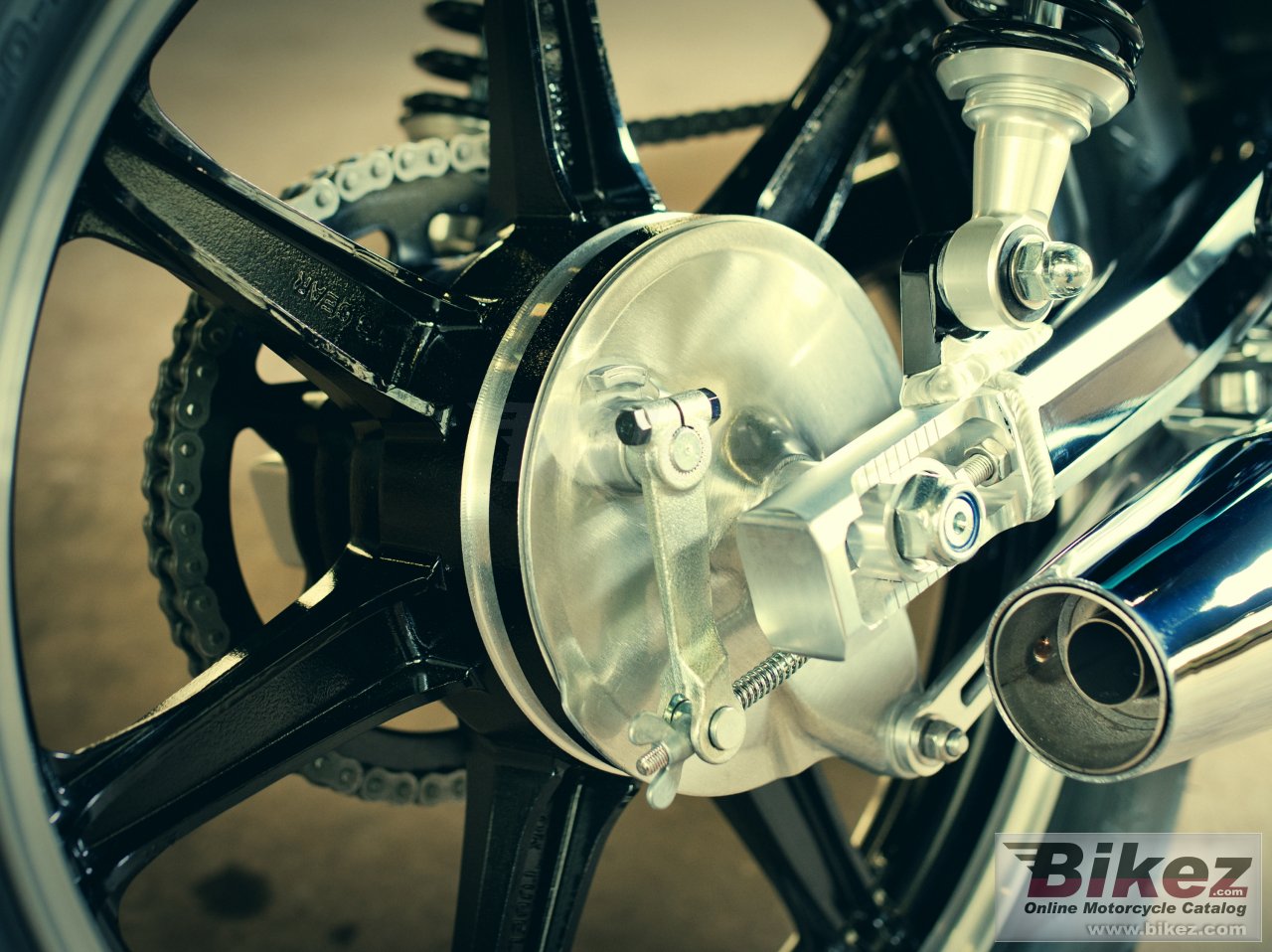 Thumbnail for Yamaha SR400 Stallion and Bronco 2015
