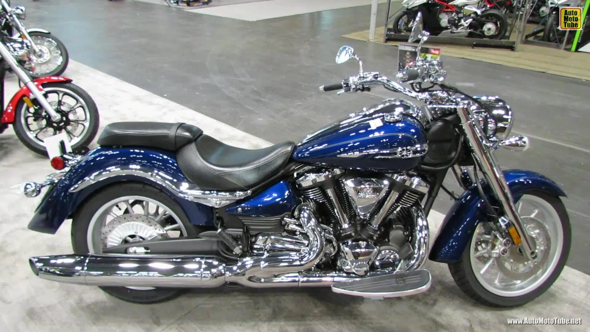 Thumbnail for Yamaha Star Roadliner Midnight 2013