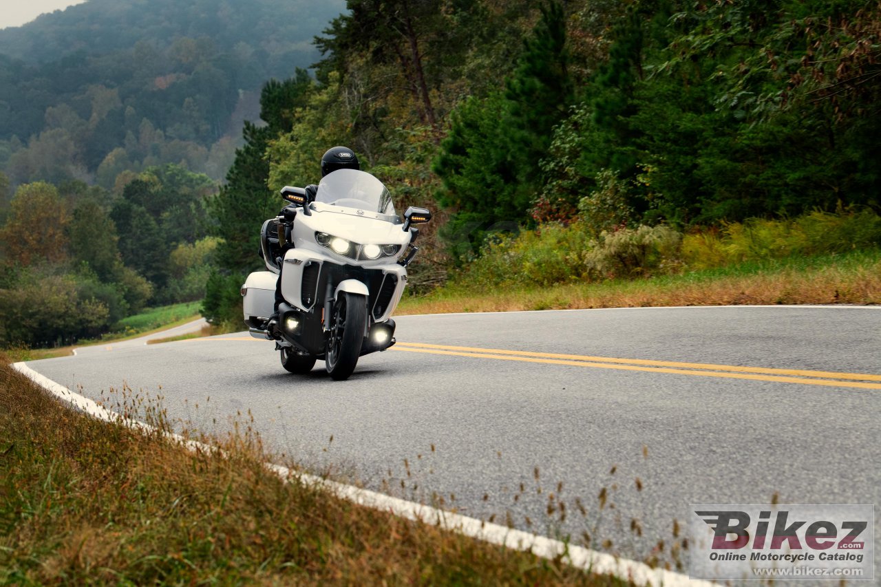 Thumbnail for Yamaha Star Venture 2021