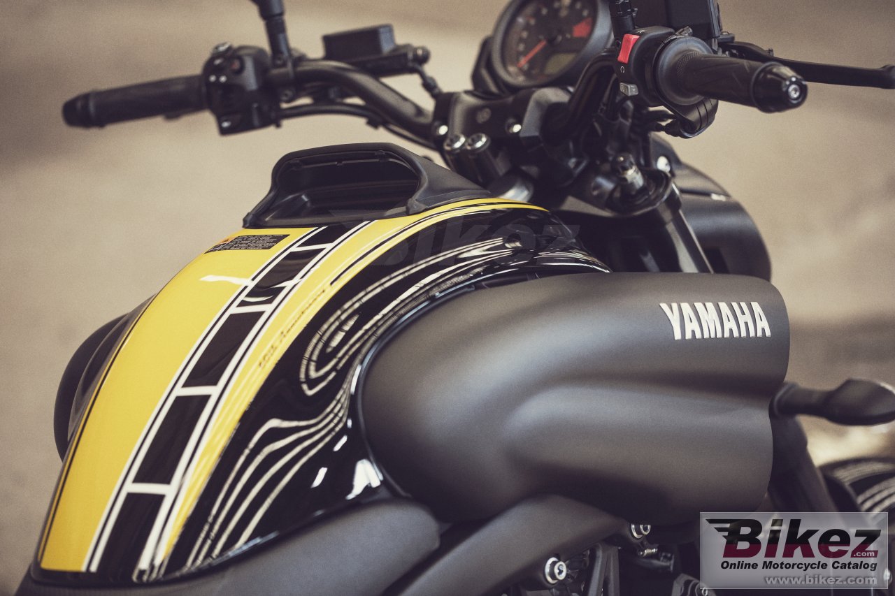 Thumbnail for Yamaha Star VMAX 2016