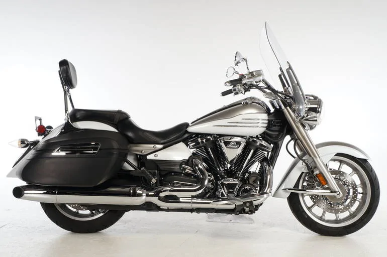 Thumbnail for Yamaha Stratoliner 2009