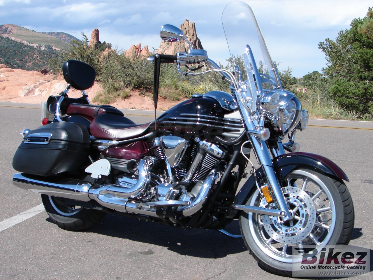 Yamaha Stratoliner S