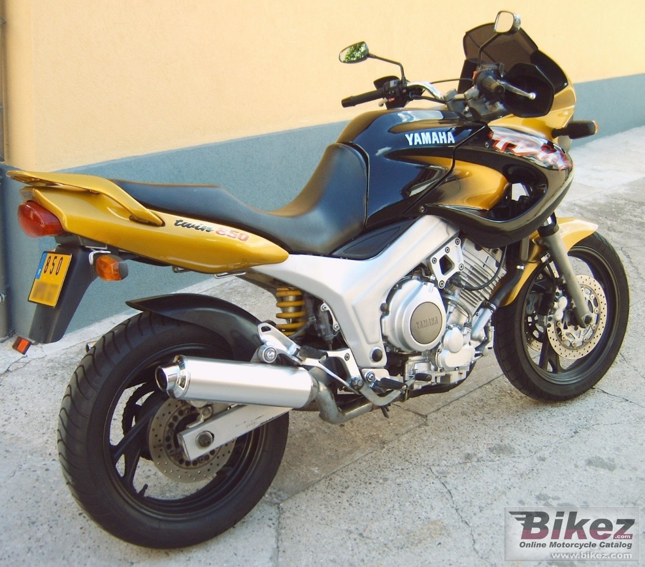 Yamaha TDM 850