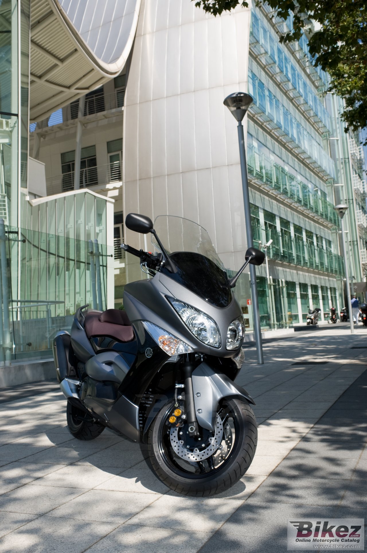 Thumbnail for Yamaha TMAX 2008
