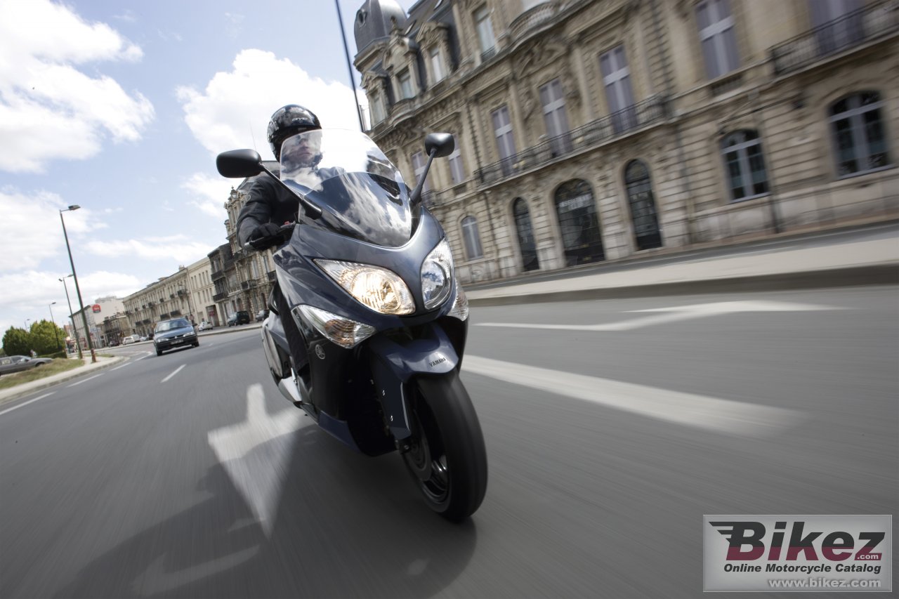 Thumbnail for Yamaha TMAX 2010