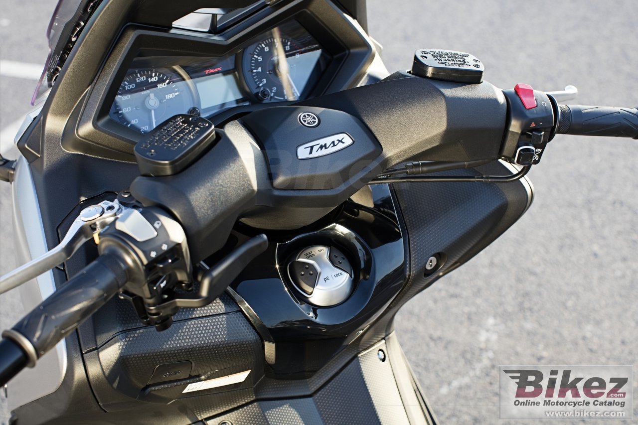 Thumbnail for Yamaha TMAX 2016