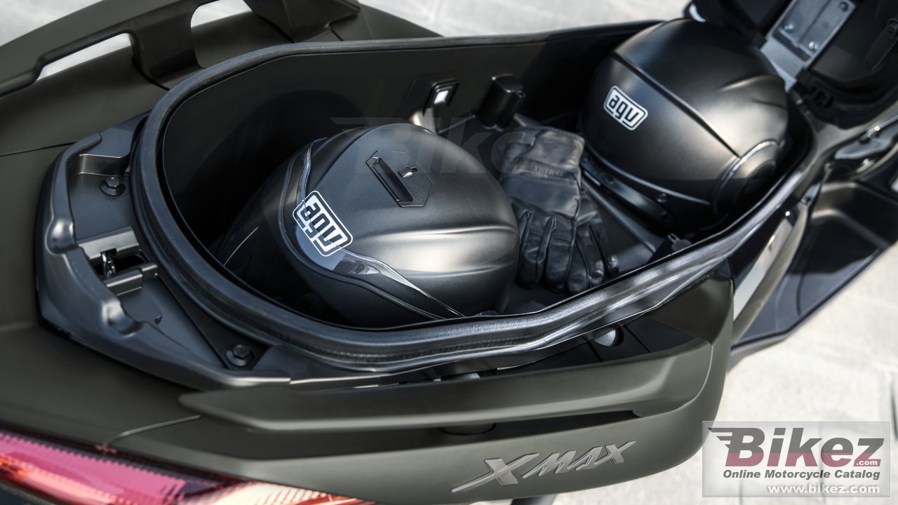 Thumbnail for Yamaha TMAX 560 2020