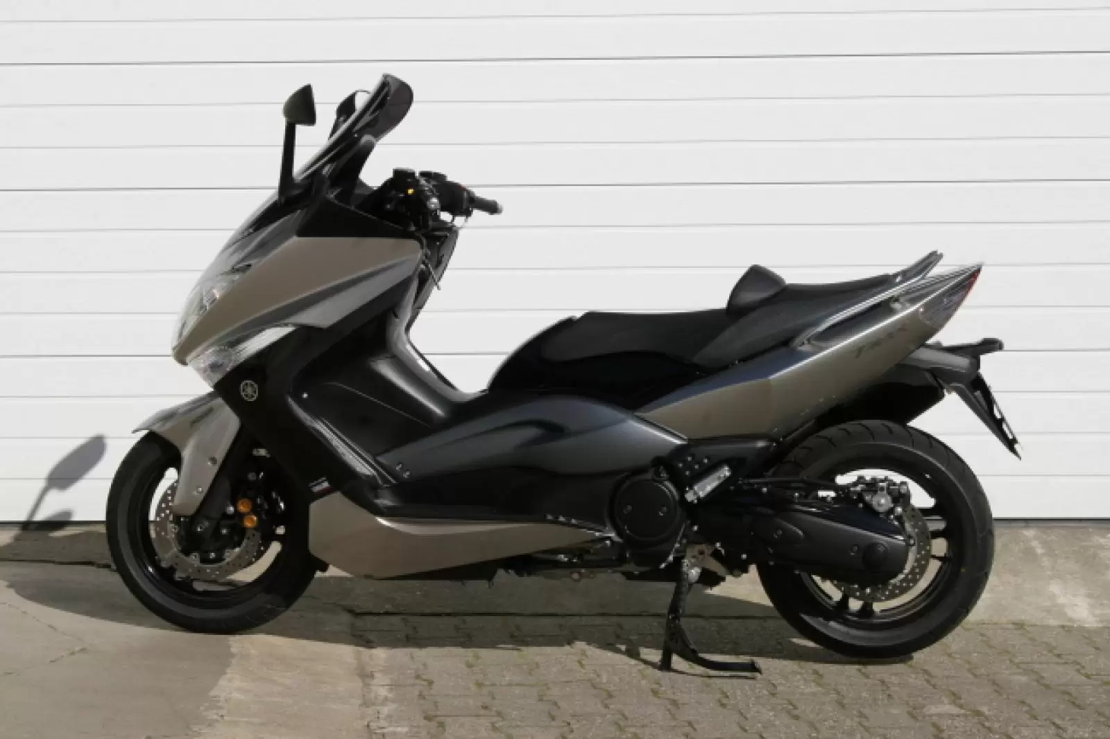 Thumbnail for Yamaha TMax ABS 2008