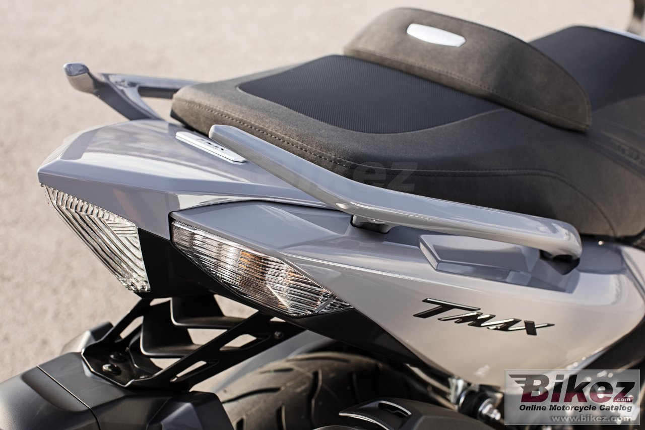 Thumbnail for Yamaha TMAX Lux Max 2016
