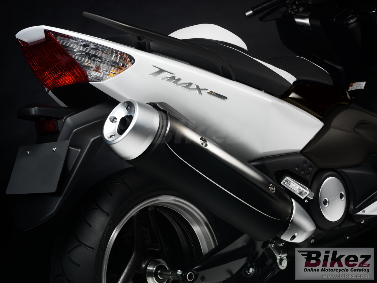 Thumbnail for Yamaha TMAX White Max 2010