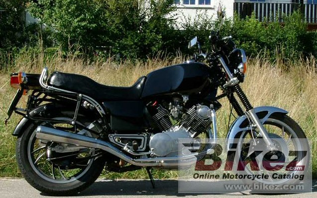 Yamaha TR 1