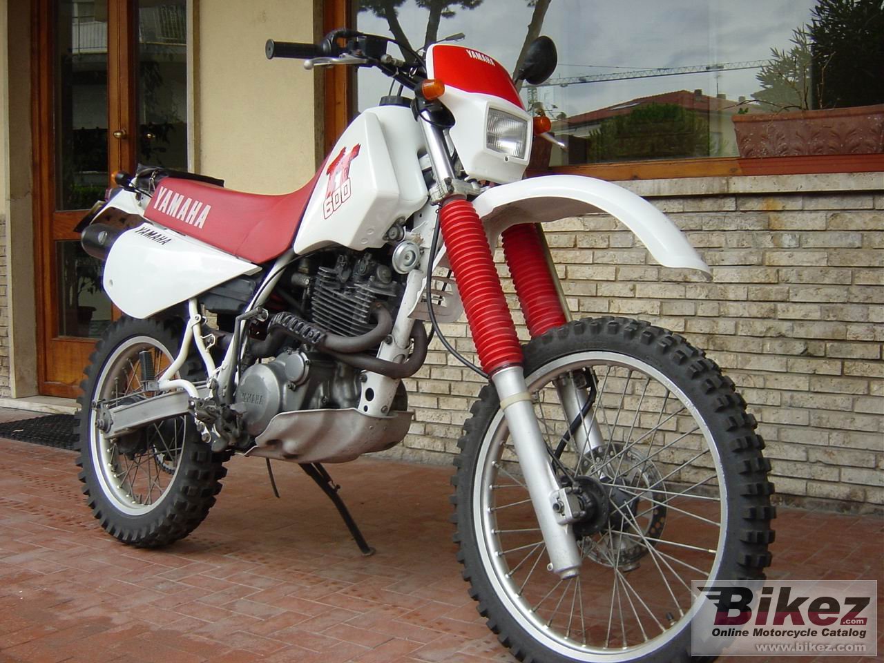 Yamaha TT 600