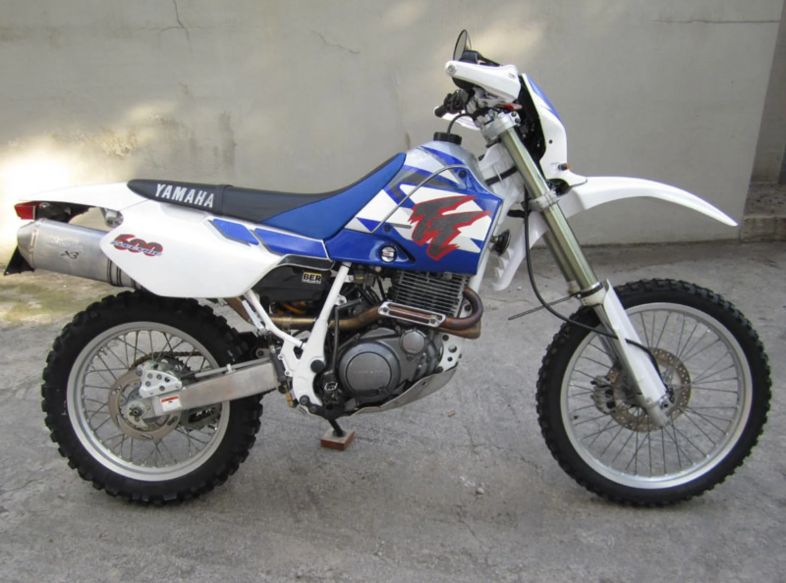 Thumbnail for Yamaha TT 600 E 1996