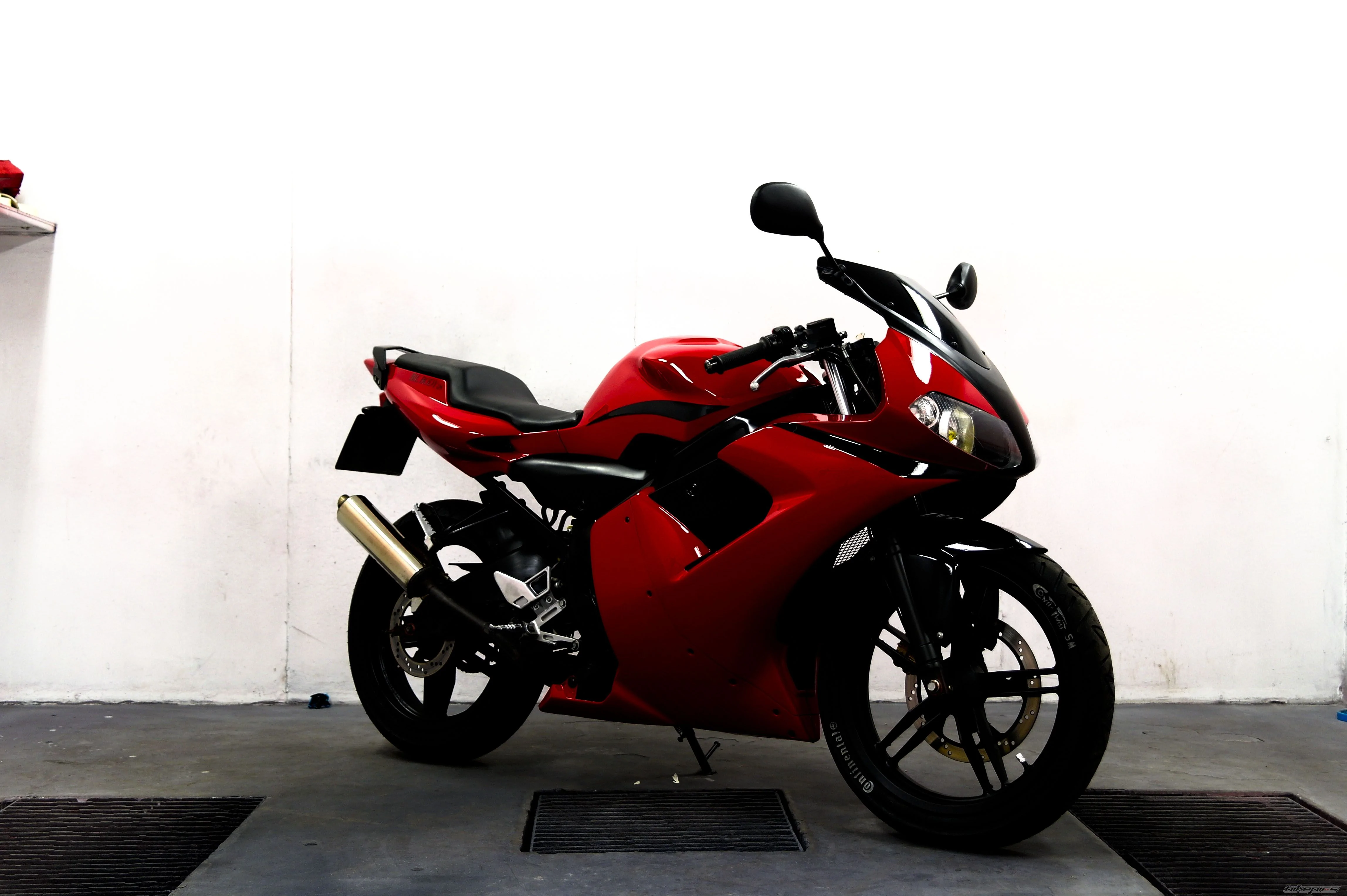Thumbnail for Yamaha TZR 50 2008