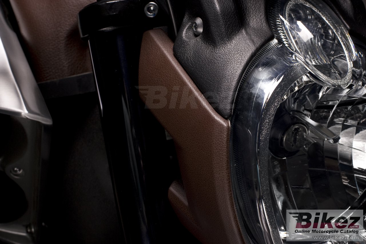 Thumbnail for Yamaha V-Max Hermes 2011