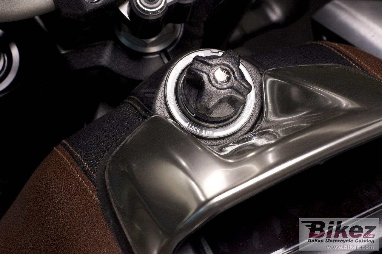 Thumbnail for Yamaha V-Max Hermes 2011
