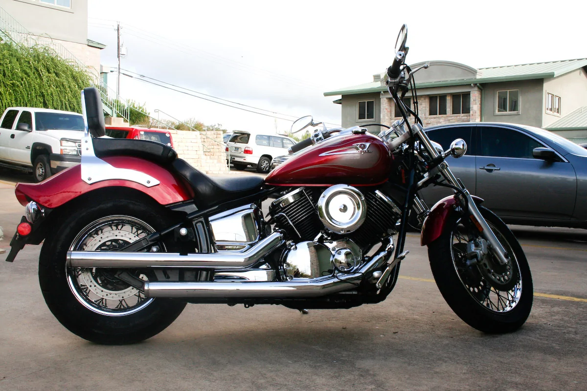 Yamaha V Star 1100 Custom