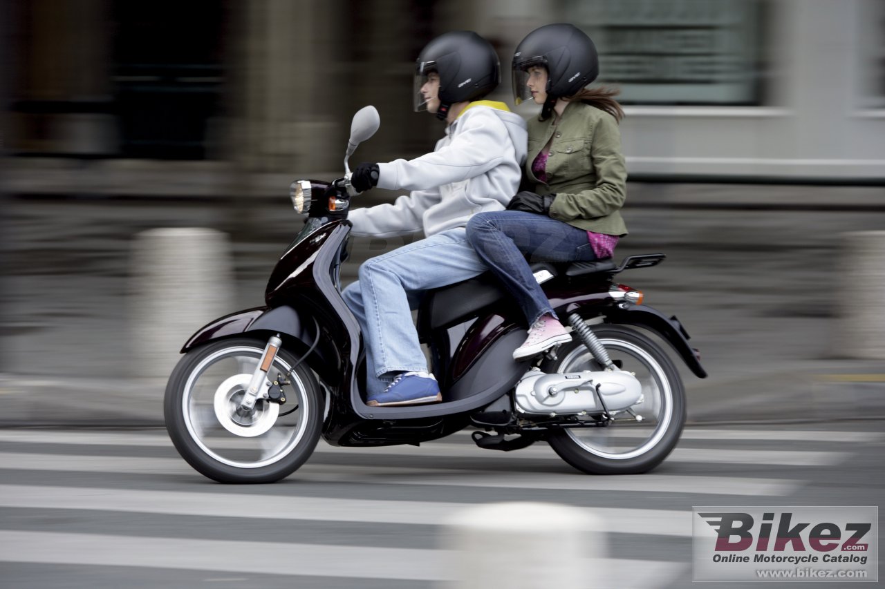 Thumbnail for Yamaha Why 2007