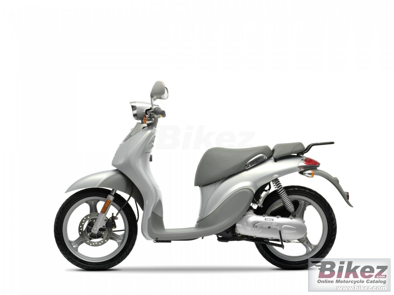 Thumbnail for Yamaha Why 2010