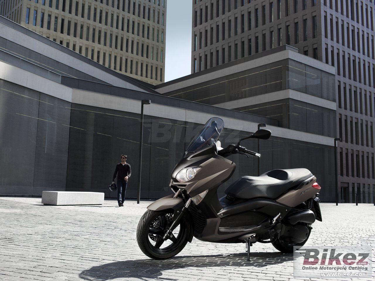 Thumbnail for Yamaha X-Max 125 2012