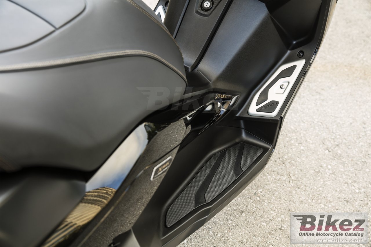 Thumbnail for Yamaha X-Max 125 Iron Max 2016