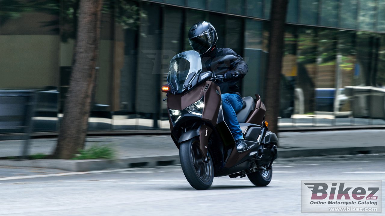 Thumbnail for Yamaha X-MAX 125 Tech Max 2024