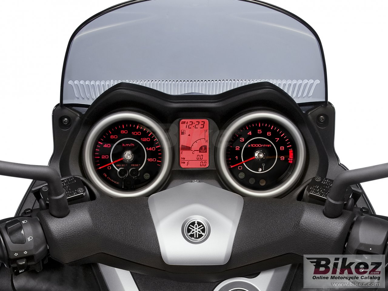 Thumbnail for Yamaha X-Max 250 2010