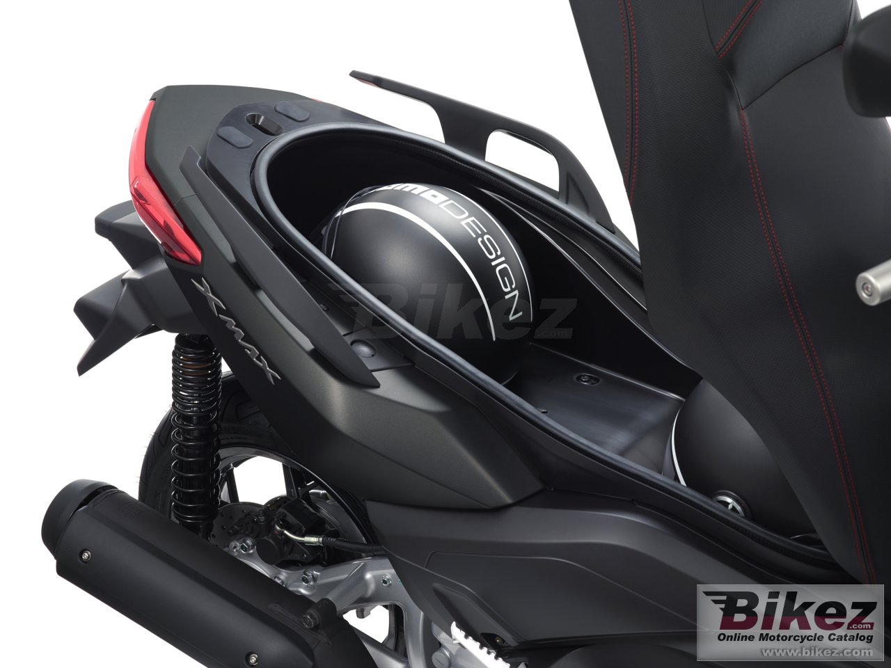 Thumbnail for Yamaha X-MAX 250 2016