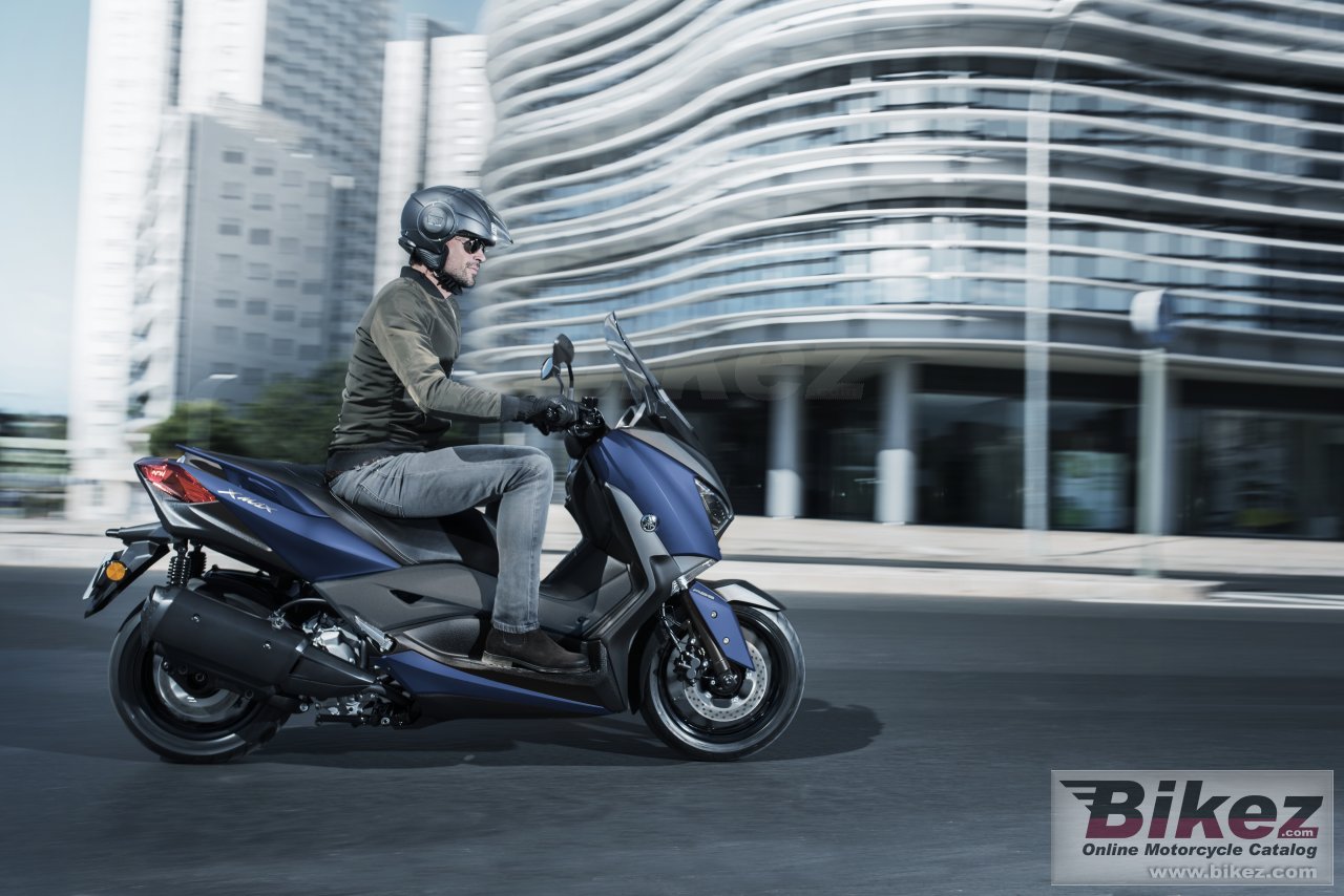 Thumbnail for Yamaha X-MAX 300 2018