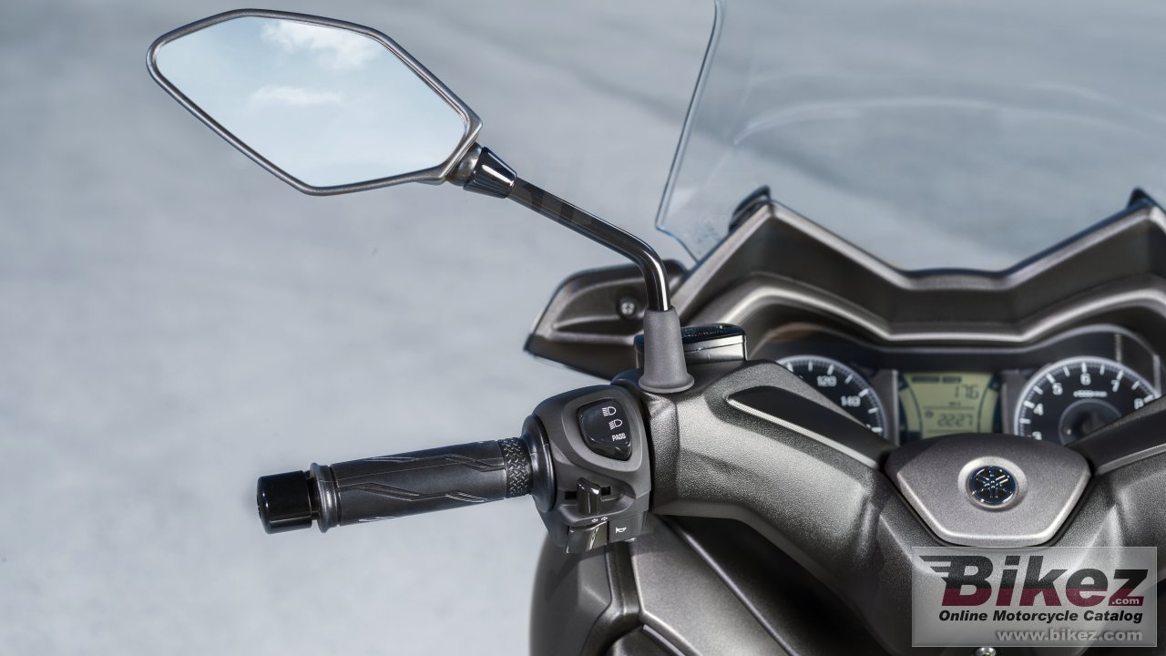 Thumbnail for Yamaha X-MAX 300 2020
