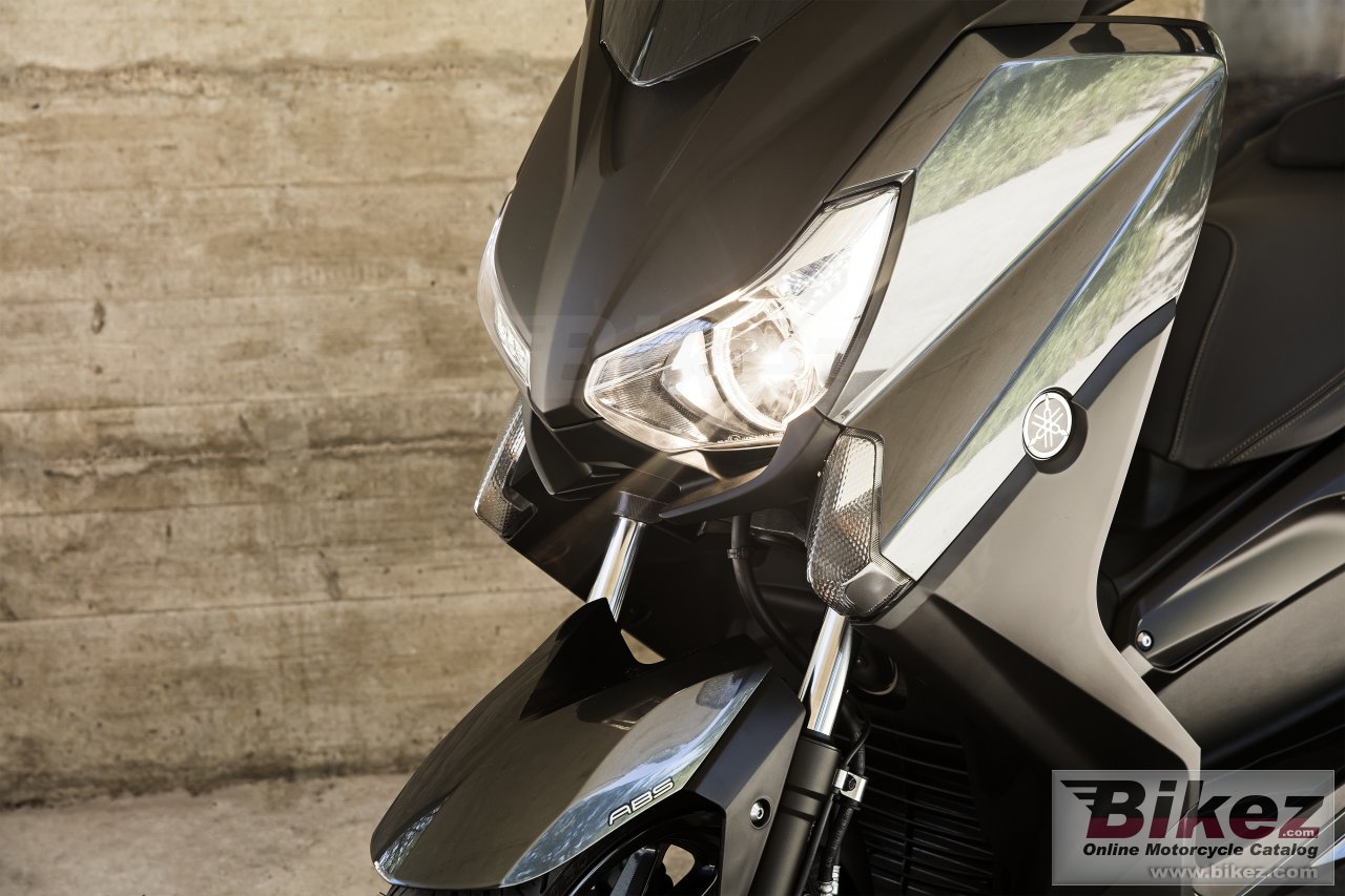 Thumbnail for Yamaha X-MAX 400 2017