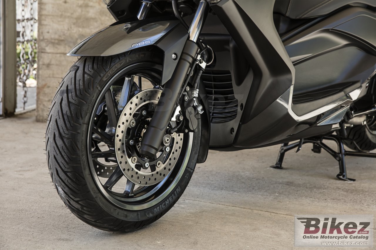Thumbnail for Yamaha X-MAX 400 2017