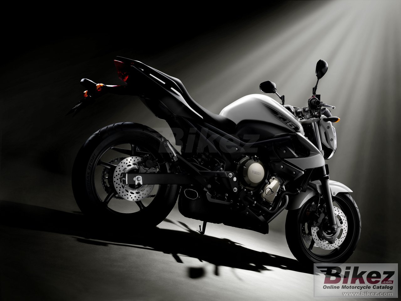 Thumbnail for Yamaha XJ6 2009