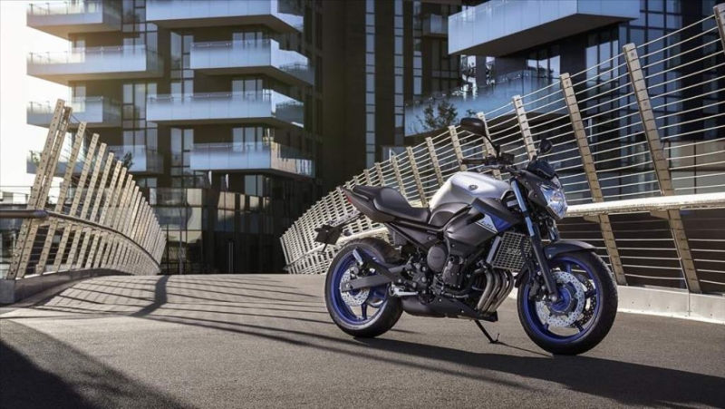 Thumbnail for Yamaha XJ6 2015