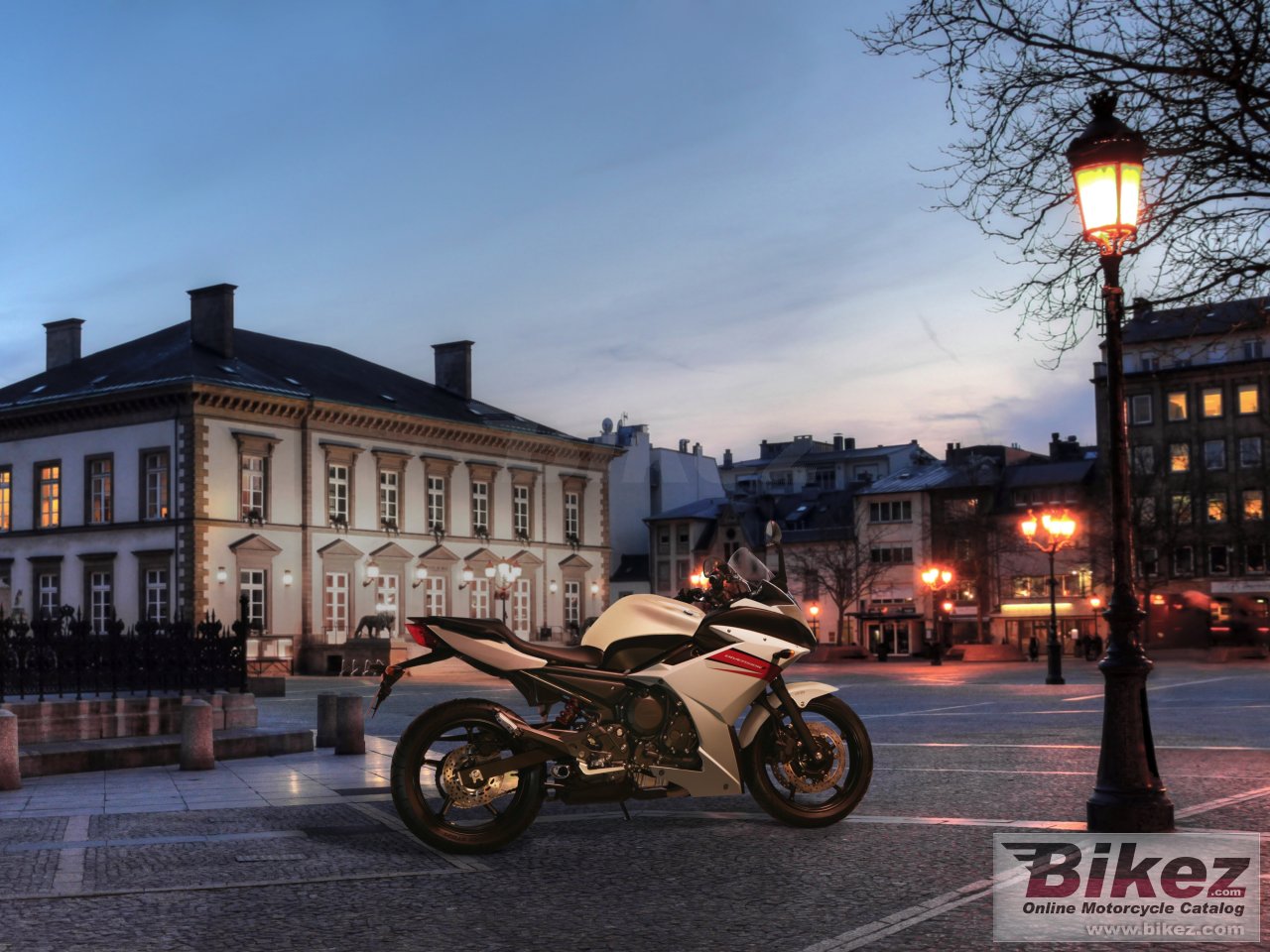 Thumbnail for Yamaha XJ6 Diversion F 2012