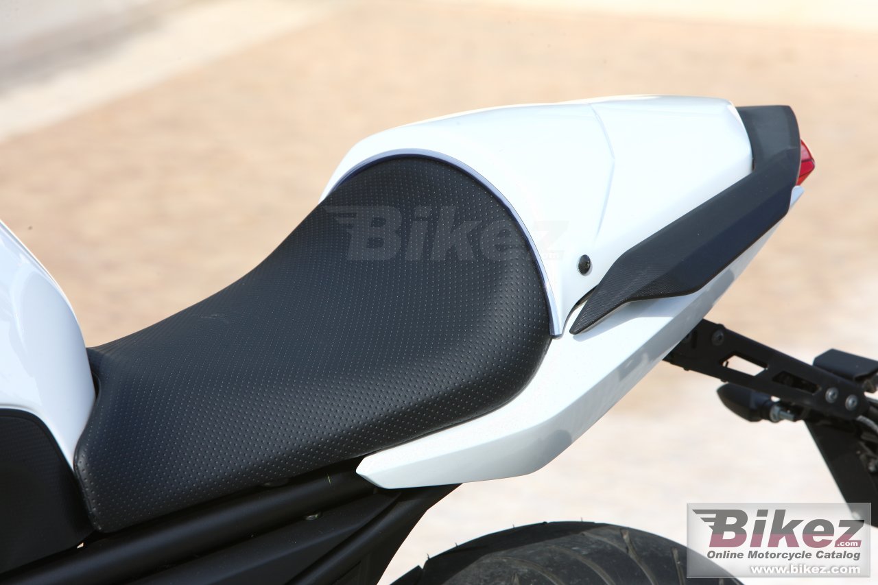 Thumbnail for Yamaha XJ6 Diversion F ABS 2013