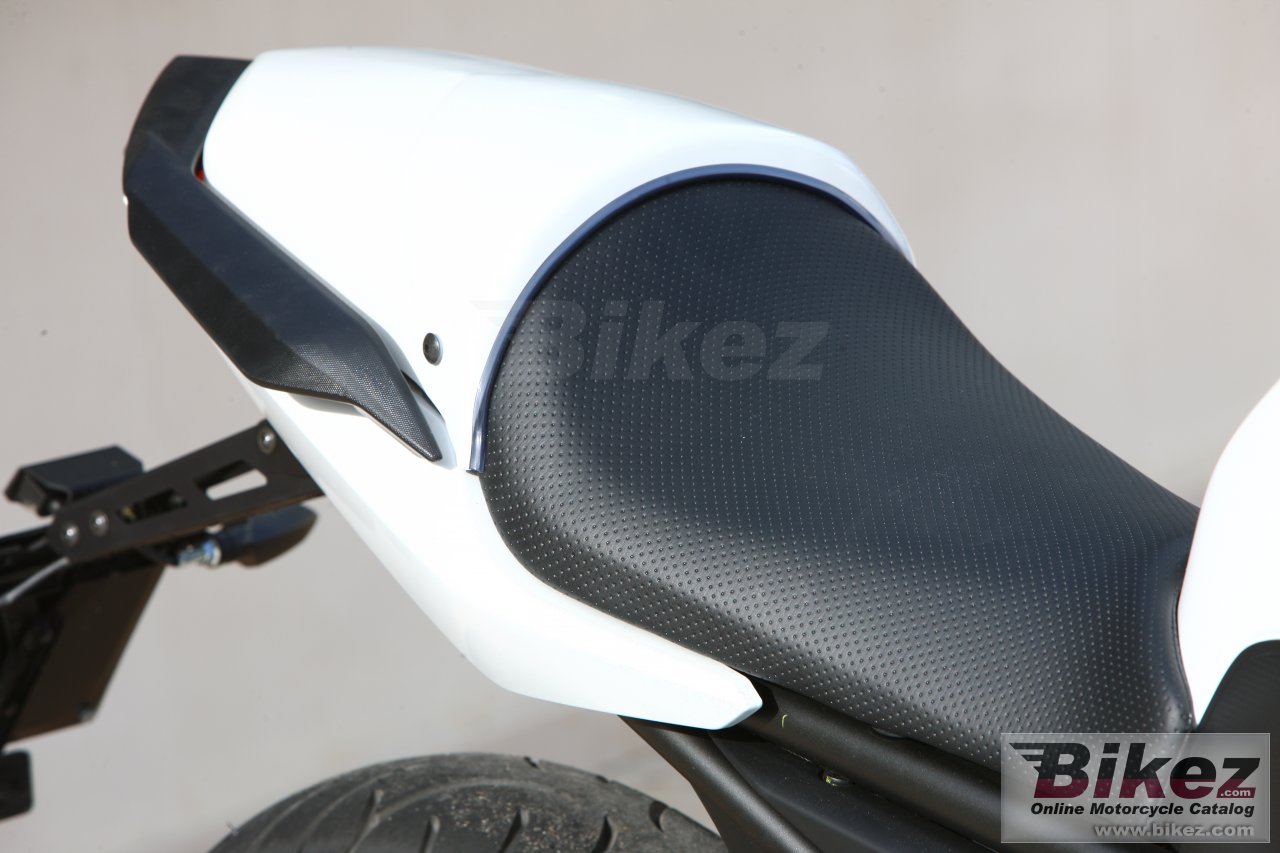 Thumbnail for Yamaha XJ6 Diversion F ABS 2013