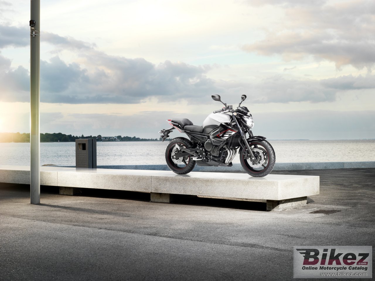 Thumbnail for Yamaha XJ6 SP 2014